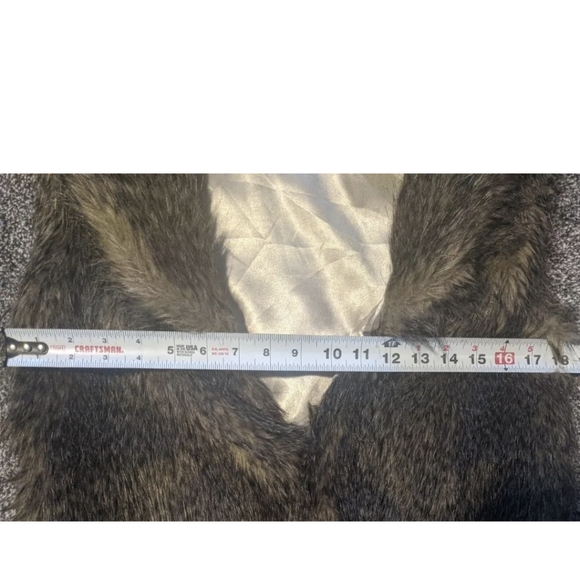 JACK by BB Dakota Brown Faux Fur Vest Women's Size Medium w/ Pockets & Lining. - Picture 6 of 12